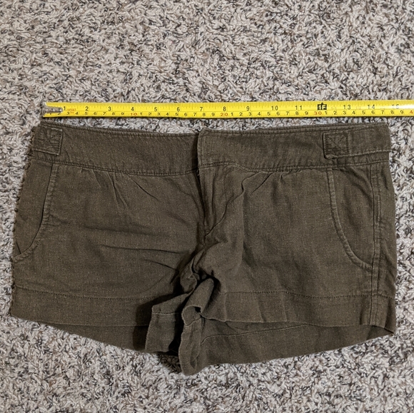 3/$15🍎Olive Green Shorts Size S - Picture 7 of 7